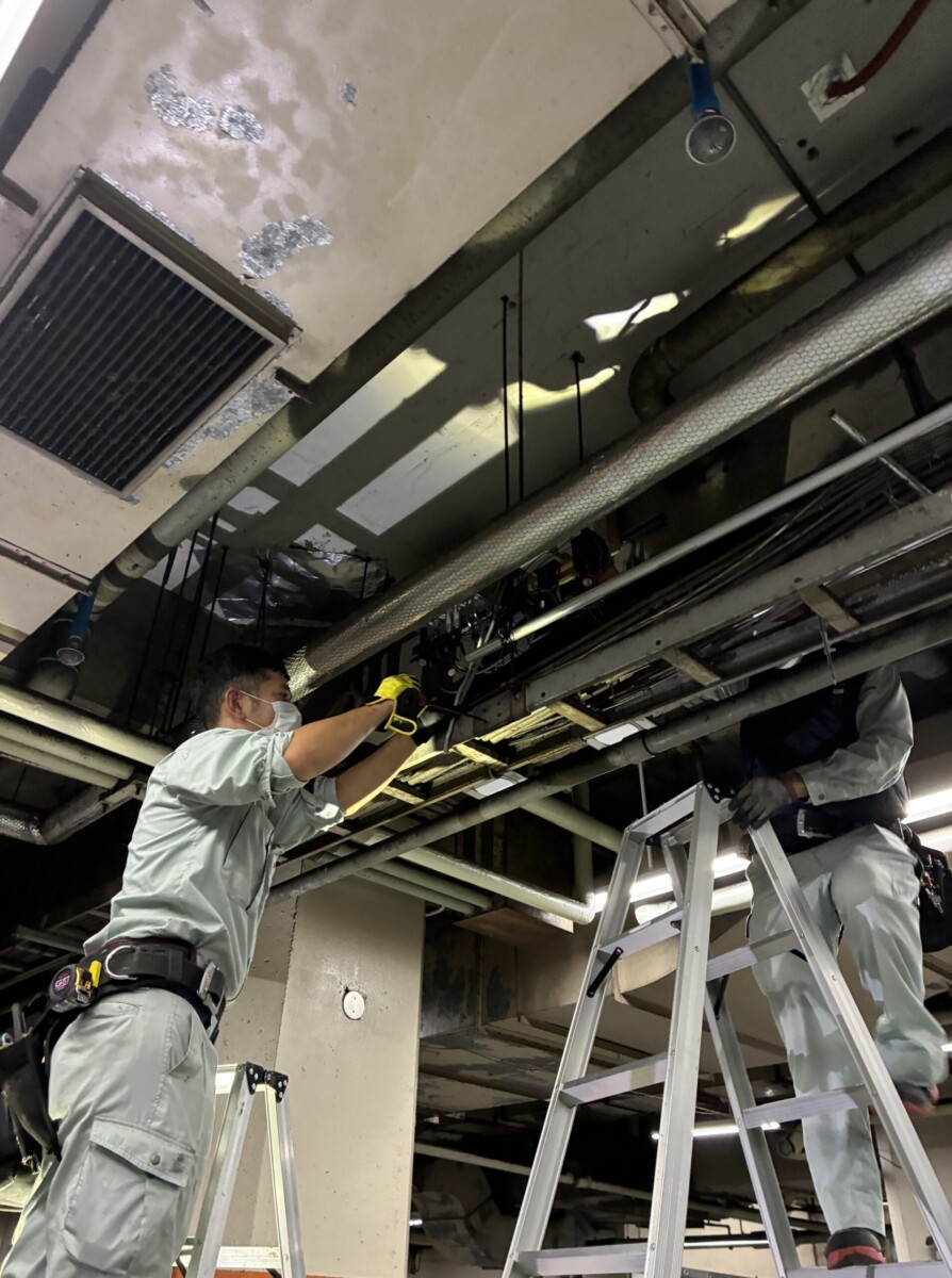 東京都　地下駐車場　ラック改修工事